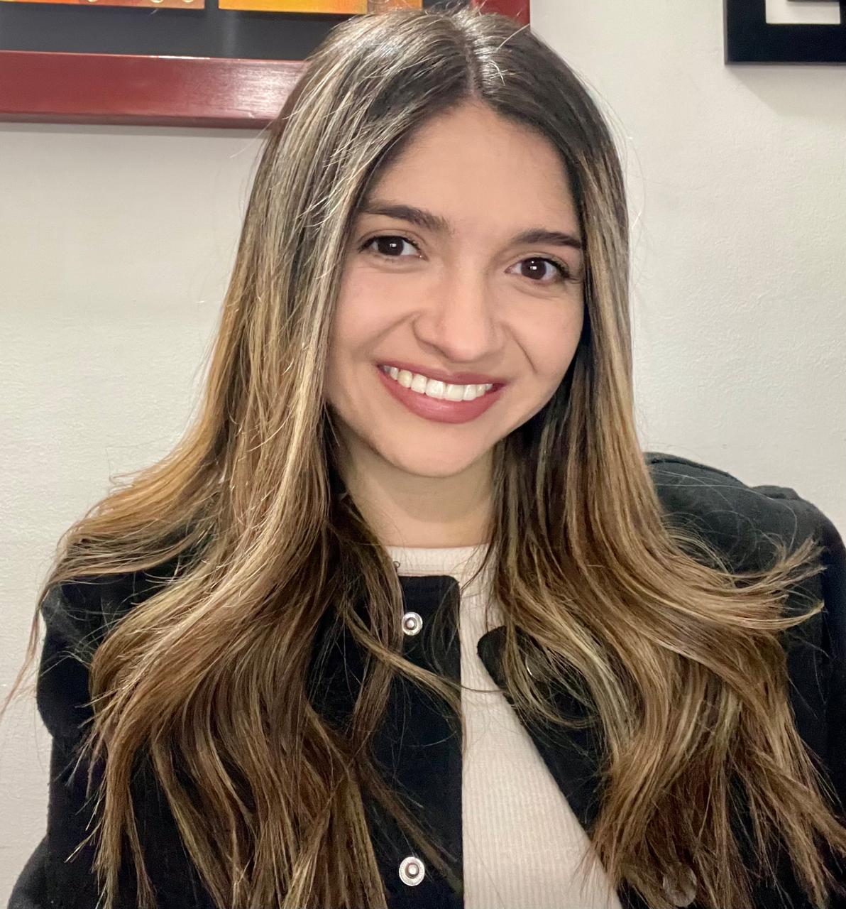 Nikolle Aguilar – Psicóloga especialista en Bienestar, titulada en la Universidad Cooperativa de Colombia