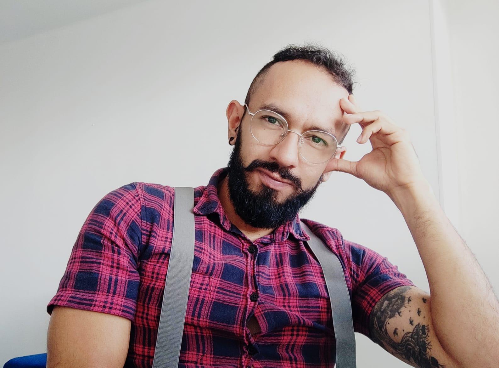 Julián Gutiérrez Bedoya – Psicólogo titulado en la Universidad Manuela Beltrán